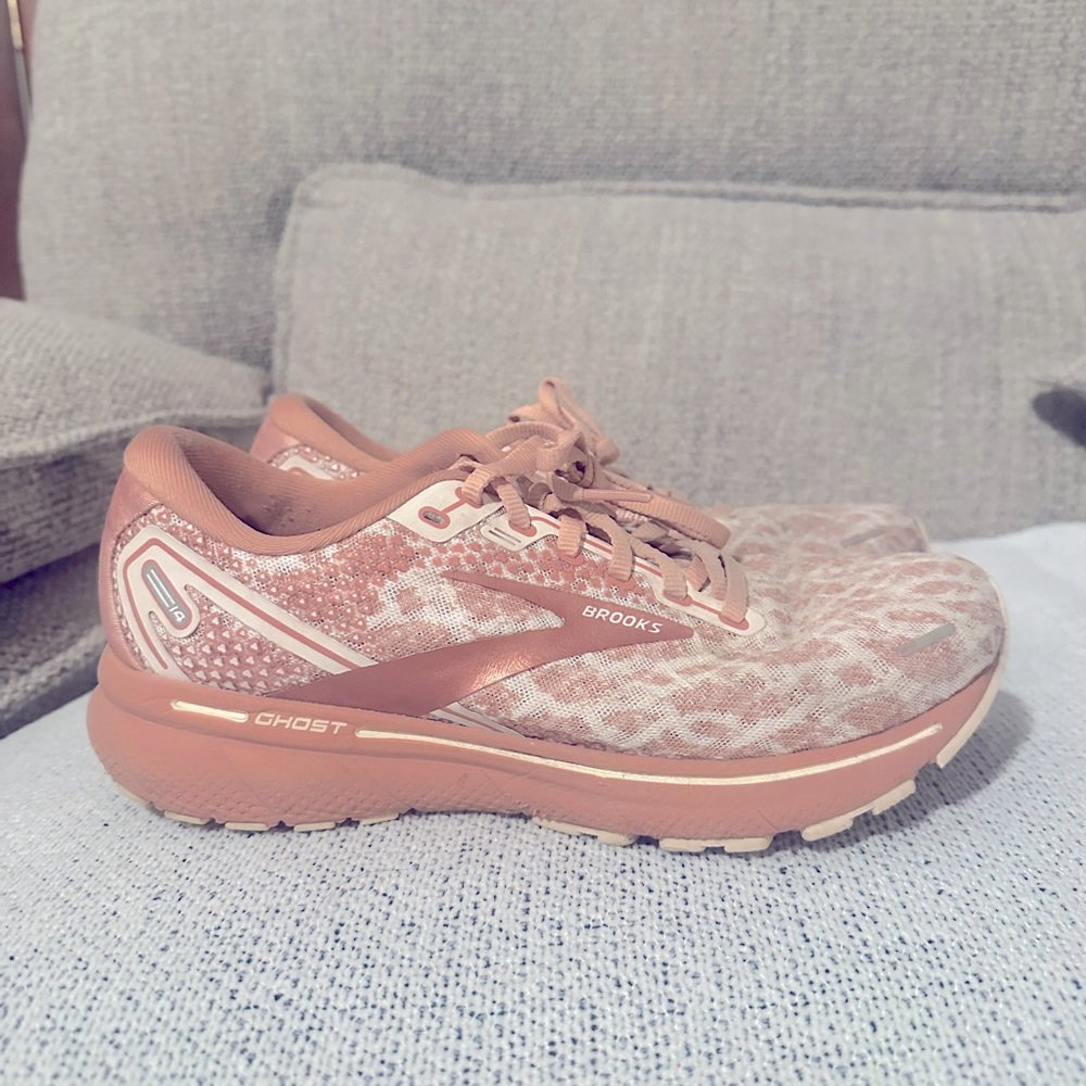 Brooks ghost 14 women’s shoe